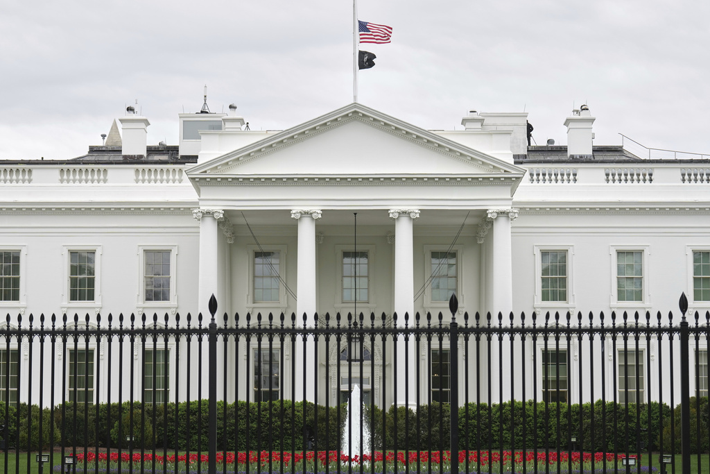 Πακιστάν-Ιράν-ΗΠΑ: «Σε εξέλιξη» οι συνομιλίες, λέει ο Λευκός Οίκος