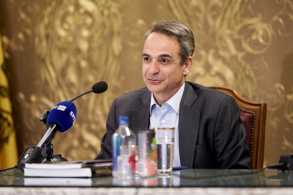 Μητσοτάκης: Το Άγιο Πάσχα μάς θυμίζει ότι μέσα από τον πόνο και τις δυσκολίες τελικά γεννιούνται το φως και η ελπίδα