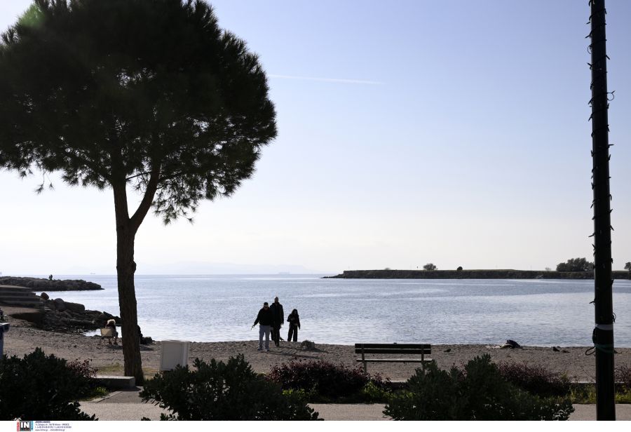 Άνοδος της θερμοκρασίας με παροδικές νεφώσεις και ασθενείς χιονοπτώσεις- Στο «ψυγείο» η Βόρεια Ελλάδα