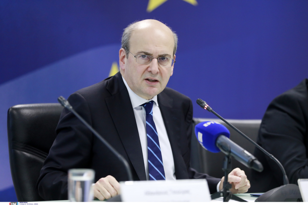 Κ. Χατζηδάκης: Καταρρίπτονται οι μύθοι για την οικονομία και την εξωτερική πολιτική