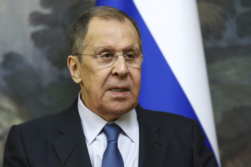 Ρωσία: Ο Σ. Λαβρόφ κατηγορεί την Ουκρανία για απόπειρα δολοφονίας στρατιωτικού στη Μόσχα