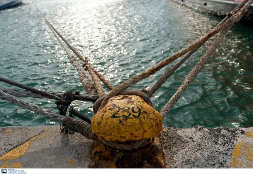 Παραμένει το απαγορευτικό απόπλου για πολλές θαλάσσιες περιοχές