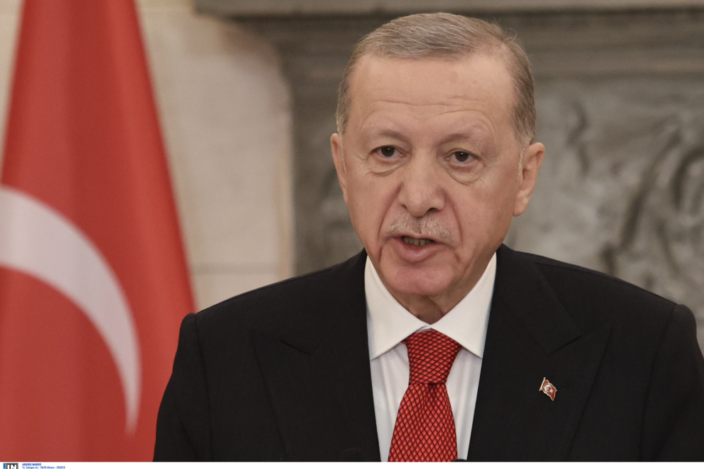 Ερντογάν στον Ιρανό ΥΠΕΞ: Η επανέναρξη των συνομιλιών Ιράν-ΗΠΑ ο μόνος τρόπος εξεύρεσης μιας λύσης στη διαμάχη με το Ισραήλ