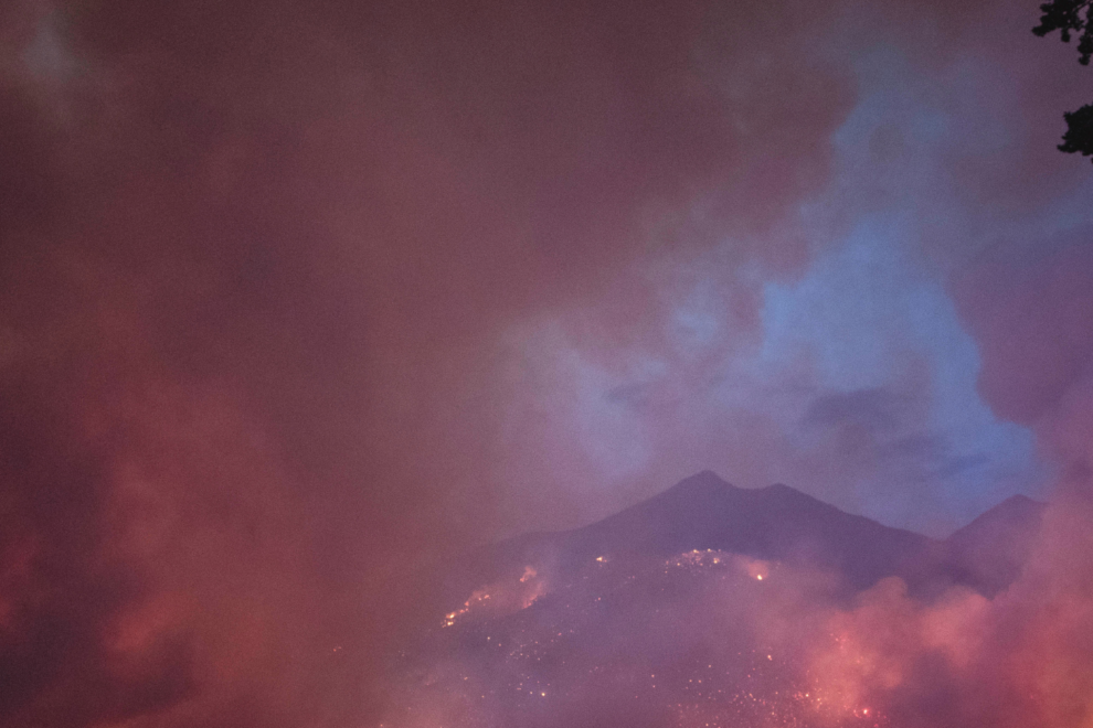 Δυο νεκροί σε μεγάλη πυρκαγιά στον κεντρικό Καναδά