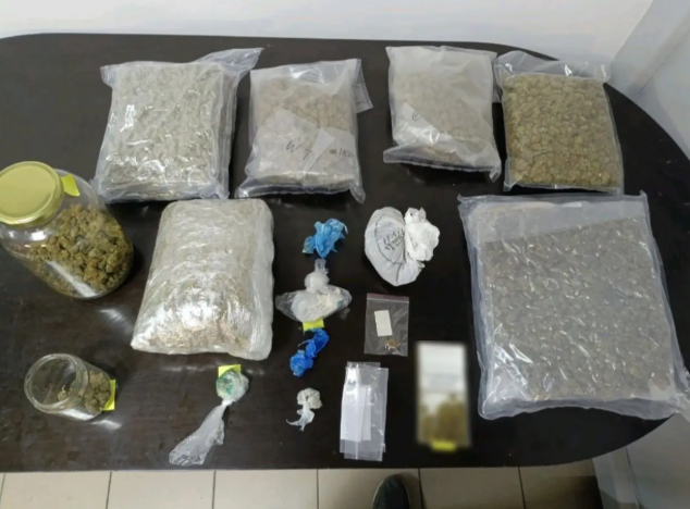 Πώς δρούσαν τα δύο κυκλώματα διακίνησης ναρκωτικών σε αθλητικές εκδηλώσεις