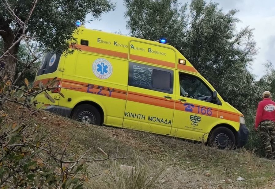 Εκτροπή φορτηγού από γέφυρα στη Ζαγορά Μαγνησίας