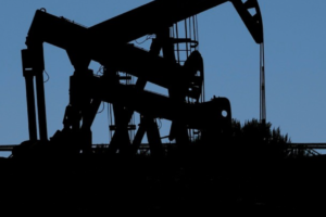 Οι τιμές του πετρελαίου αυξάνονται κατά σχεδόν 2% στην έναρξη των συναλλαγών στην Ασία