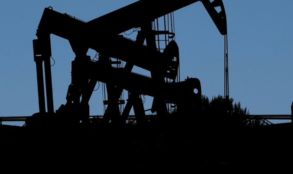 Οι τιμές του πετρελαίου αυξάνονται κατά σχεδόν 2% στην έναρξη των συναλλαγών στην Ασία