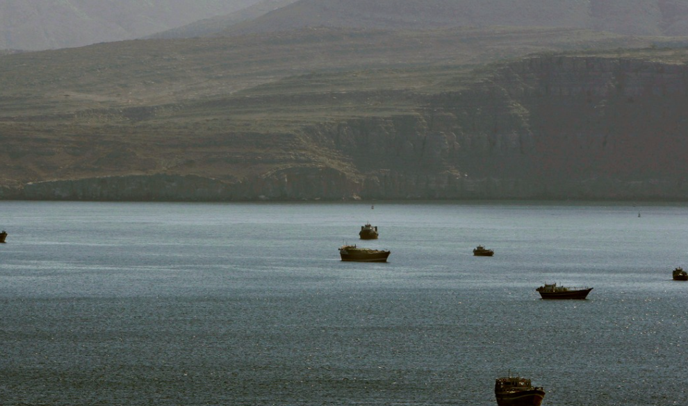 Το Ιράν επέτρεψε σε ορισμένα ινδικά πλοία τον διάπλου από το Στενό του Χορμούζ