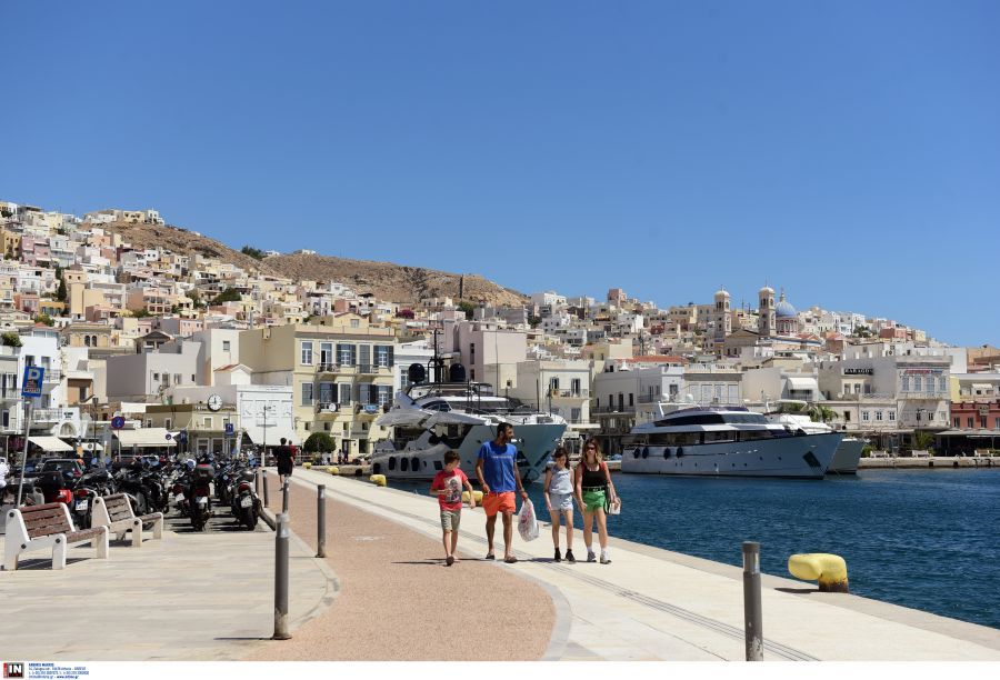 Υπουργείο Τουρισμού: Ο ελληνικός τουρισμός αποδεικνύει την ανθεκτικότητά του, και τη δυναμική του