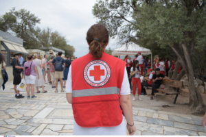 Ενημερωτική δράση για το μελάνωμα και τις επιπτώσεις του καύσωνα από τον ΕΕΣ