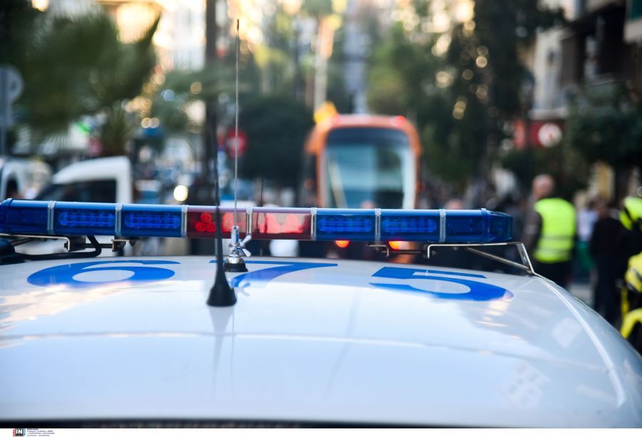Συνελήφθησαν πέντε άτομα για τη χθεσινή συμπλοκή στο Μνημείο του Αγνώστου Στρατιώτη