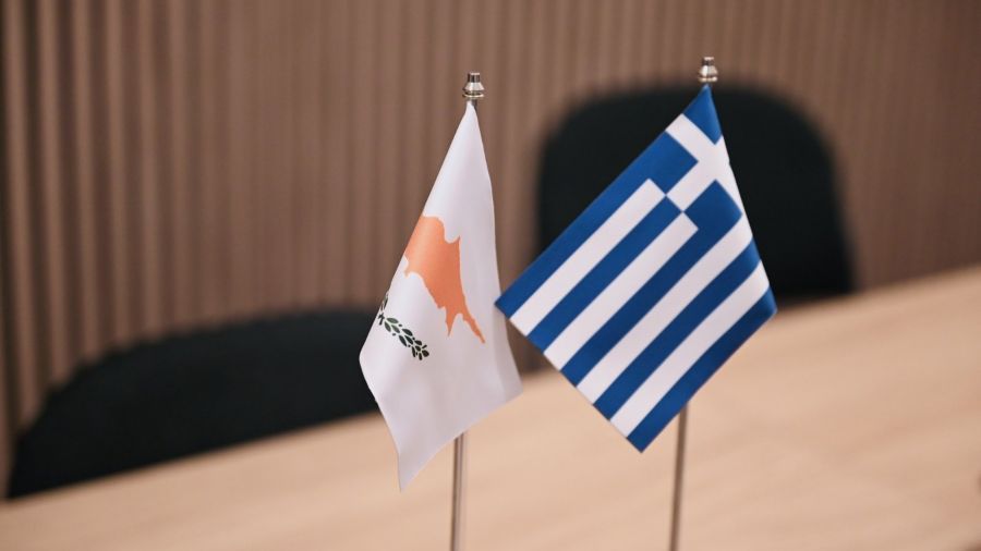 Νέες διαβουλεύσεις για την ηλεκτρική διασύνδεση Ελλάδας – Κύπρου