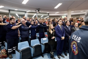 Στην υπηρεσία του ΕΚΑΒ άλλοι 158 διασώστες