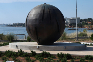 Μάτι και Μάνδρα – Συντάξεις 1700 € και διαγραφή χρεών