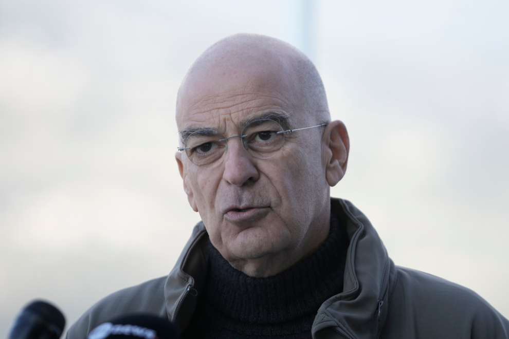 Στο Κατάρ μεταβαίνει ο Ν. Δένδιας