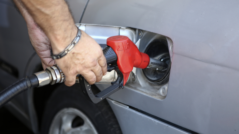 Fuel Pass: Υποβολή αιτήσεων με βάση το ΑΦΜ για την ομαλή λειτουργία της πλατφόρμας