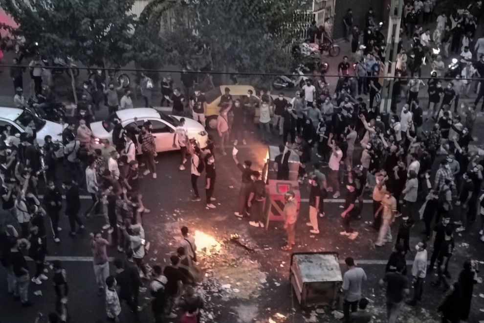 Ιράν: Απελευθερώθηκαν δύο στελέχη της παράταξης των μεταρρυθμιστών που είχαν συλληφθεί μετά τις διαδηλώσεις