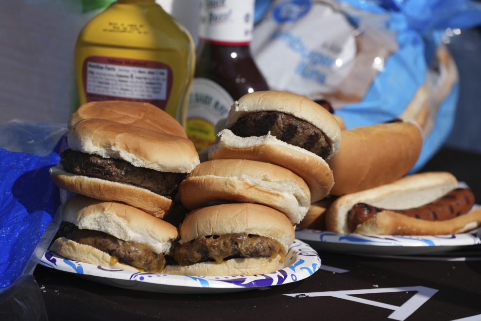 Τα υπερεπεξεργασμένα τρόφιμα αυξάνουν τον κίνδυνο θνησιμότητας σε επιζώντες καρκίνου