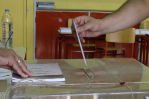Μαζικά στις κάλπες του ΠΑΣΟΚ – Ολοκληρώθηκε η εκλογή συνέδρων