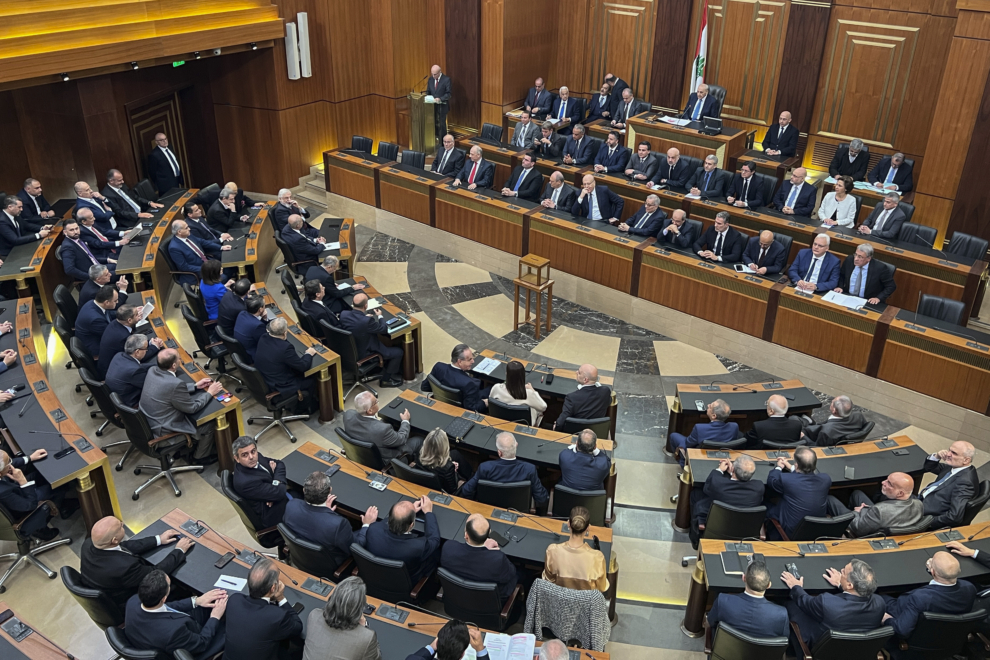 Λίβανος: Αναβλήθηκαν οι βουλευτικές εκλογές για δύο χρόνια, έπειτα από απόφαση του κοινοβουλίου