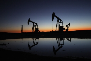 Πετρέλαιο: Η τιμή του βαρελιού του WTI ξεπερνά ξανά τα 100 δολάρια