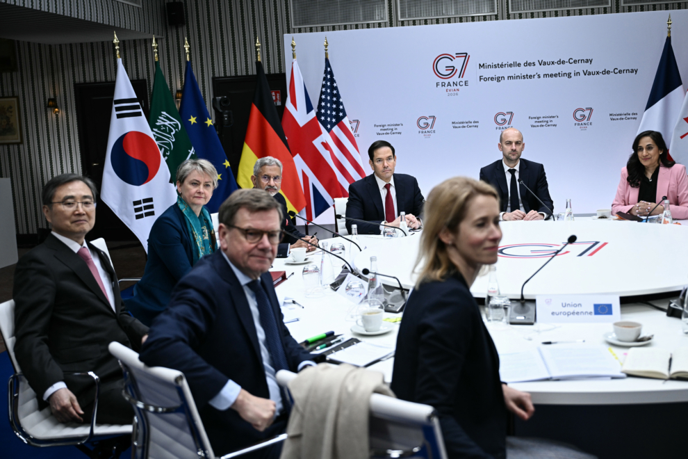 Πόλεμος στη Μέση Ανατολή: Στη σύνοδο της G7  Βρετανίδα ΥΠΕΞ Κούπερ ζήτησε “να επιλυθεί γρήγορα” η σύγκρουση