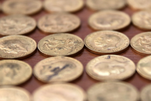 «Άγγιξε» τα 1200 ευρώ η χρυσή λίρα