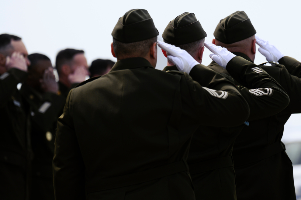 Δώδεκα Αμερικανοί στρατιωτικοί τραυματίστηκαν σε πλήγμα του Ιράν στη Σαουδική Αραβία