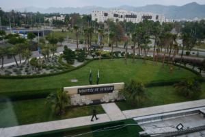 Κρίσιμες διαπραγματεύσεις ΗΠΑ- Ιράν – Δρακόντεια μέτρα στο Πακιστάν