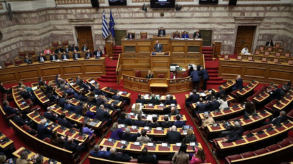 Εξεταστική για τις υποκλοπές- Μετωπική για τις 151 απαιτούμενες ψήφους