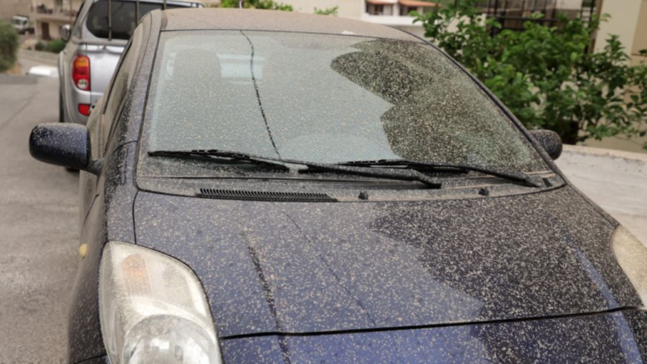 Άνοδος της θερμοκρασίας- Σκόνη και λασποβροχές