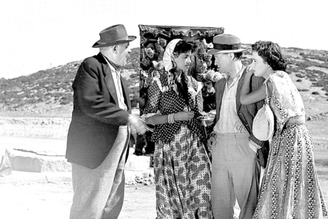 Λατέρνα, Φτώχεια και Φιλότιμο