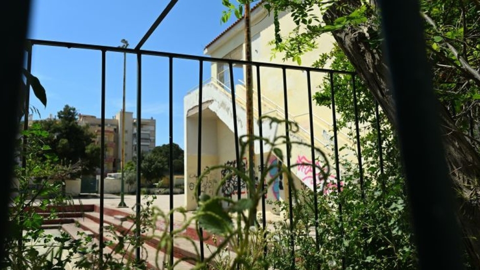 Μαθήτρια έπεσε από μπαλκόνι σχολείου- Χειρουργήθηκε στο κεφάλι