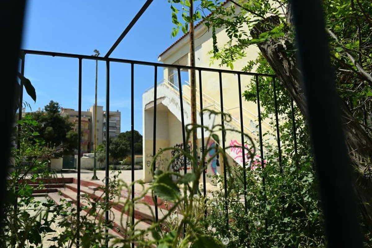 Μαθήτρια έπεσε από μπαλκόνι σχολείου- Χειρουργήθηκε στο κεφάλι