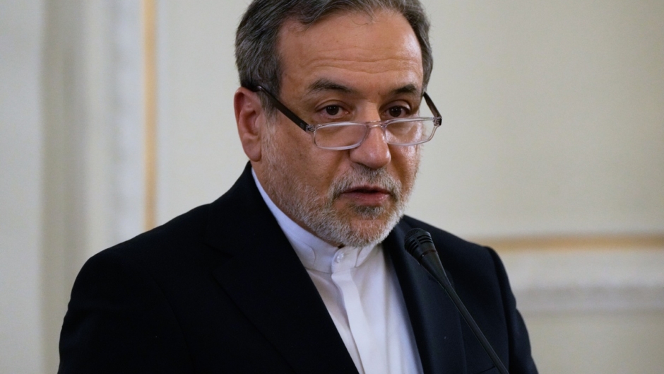 Το Ιράν βλέπει στις ενέργειες των ΗΠΑ «εμπόδιο» στη συνέχιση των συνομιλιών