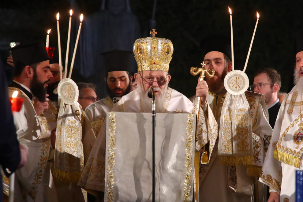 Η Ακολουθία της Αναστάσεως στον Καθεδρικό Ιερό Ναό Αθηνών