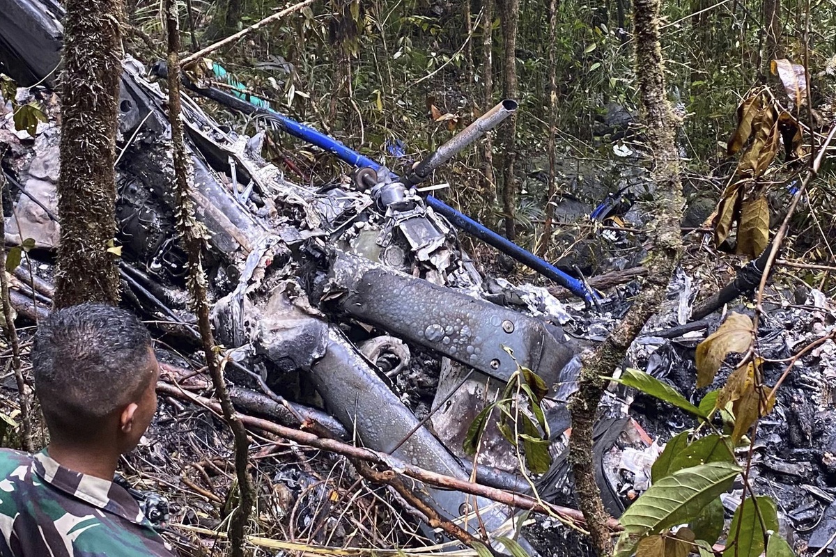 Ινδονησία: Οκτώ νεκροί στη συντριβή ιδιωτικού ελικοπτέρου