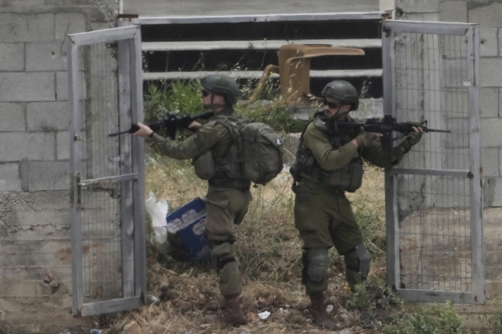 Τουλάχιστον δύο Παλαιστίνιοι σκοτώθηκαν από ισραηλινά πυρά στη Γάζα