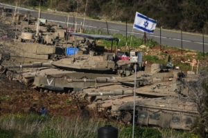 Το Ισραήλ καλεί τους κατοίκους του νότιου Λιβάνου να απομακρυνθούν