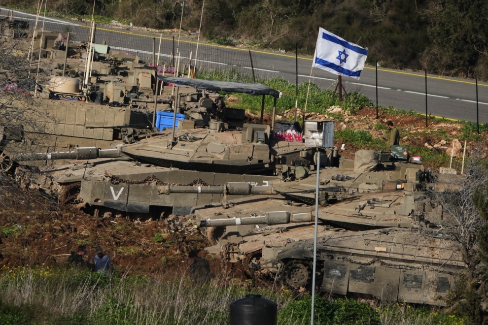 Το Ισραήλ καλεί τους κατοίκους του νότιου Λιβάνου να απομακρυνθούν