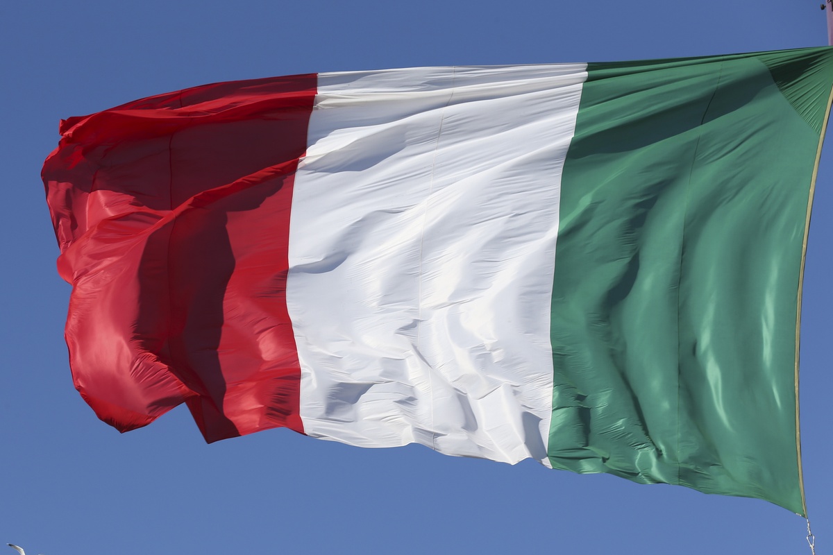 H Ιταλία δεν πρόκειται να εξέλθει φέτος της διαδικασίας υπερβολικού ελλείμματος