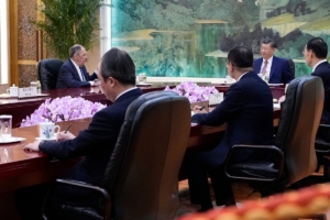 Στην Κίνα ο ΥΠΕΞ της Ρωσίας- Τον υποδέχθηκε ο Πρόεδρος Σι Τζινπίνγκ