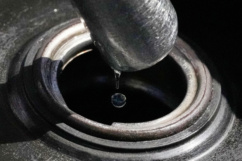 Πετρέλαιο: Η τιμή του Μπρεντ πλησιάζει τα 125 δολάρια το βαρέλι