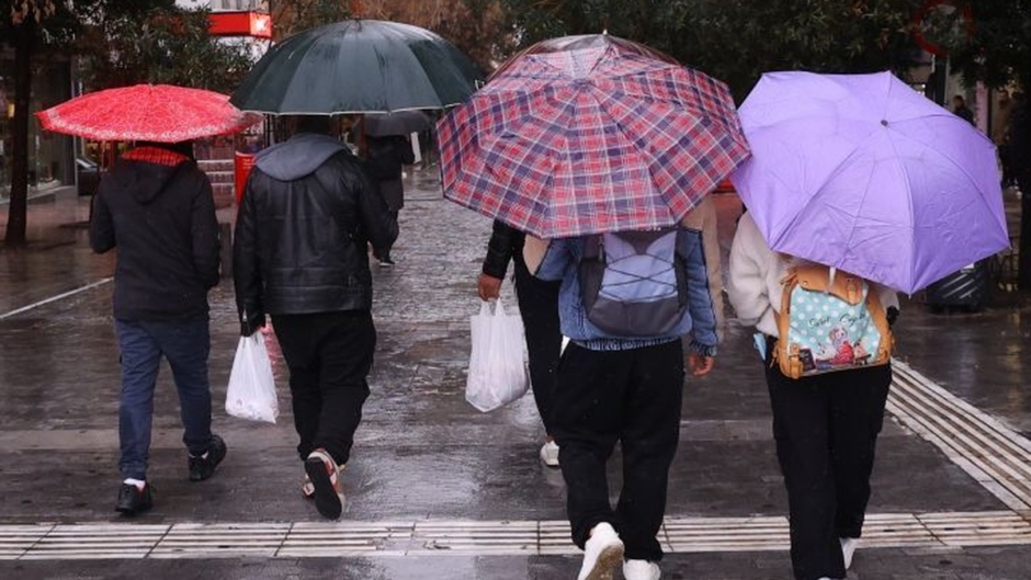 Καιρός: Βροχές και καταιγίδες από αύριο