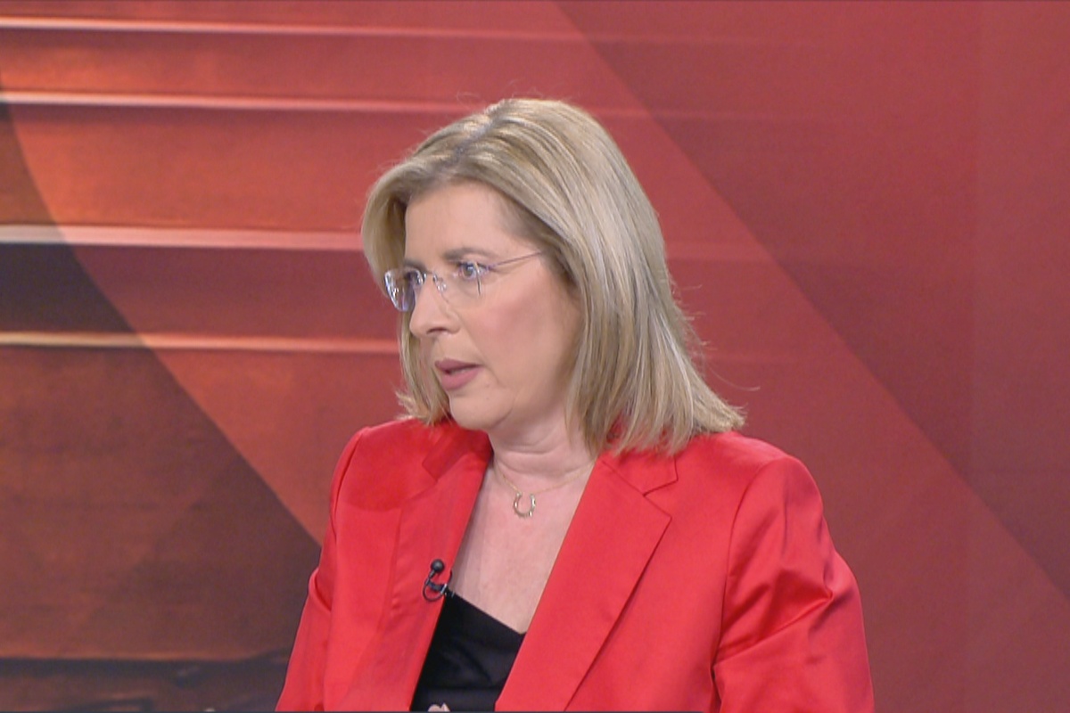 Αντιμέτωποι με τη Δικαιοσύνη οι 13 γαλάζιοι- Το σχόλιο της Λόρας Ιωάννου