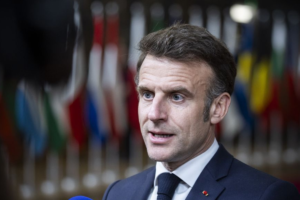 Εμ. Μακρόν: Η Γαλλία από κοινού με το Ηνωμένο Βασίλειο θα διοργανώσει διεθνή διάσκεψη για τα Στενά του Ορμούζ