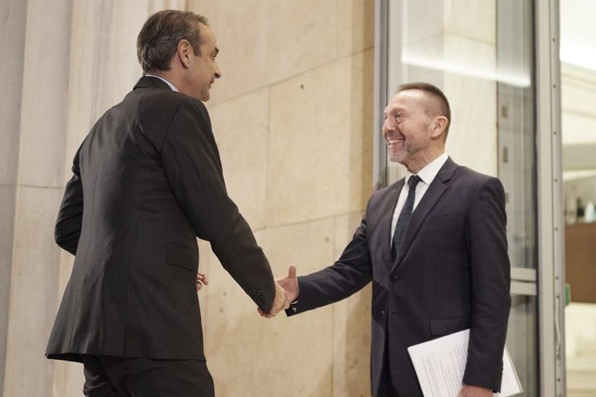 Ανανέωση της θητείας του διοικητή της Τράπεζας της Ελλάδος προτείνει η κυβέρνηση