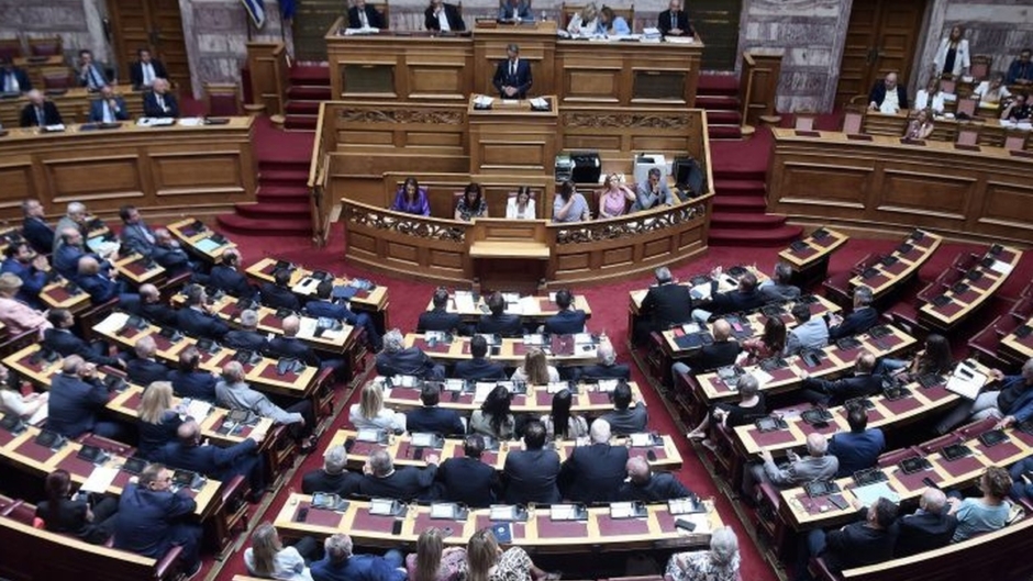 Κράτος Δικαίου: Μετωπική αρχηγών στη Βουλή