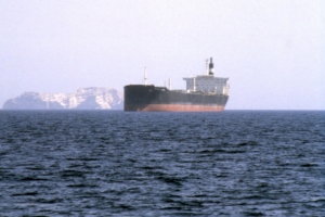 Το Ιράν ανοίγει το Ορμούζ